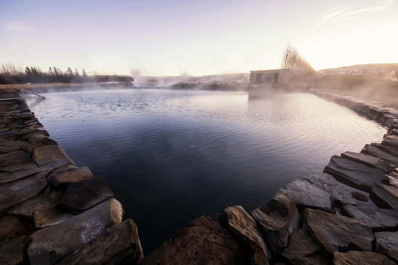 Reykjavík: Glacier Snowmobile and Hot Springs with Pickup - Reaching the Geldingafell base camp