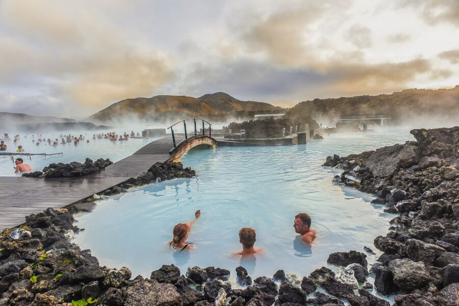 Reykjavík: Golden Circle, Blue Lagoon & Northern Lights Tour - Geysir is a short walk with plenty to watch