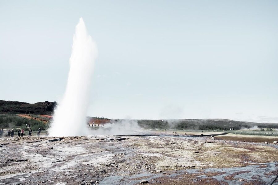 Reykjavík: Golden Circle, Blue Lagoon & Northern Lights Tour - The Northern Lights hunt depends on the sky