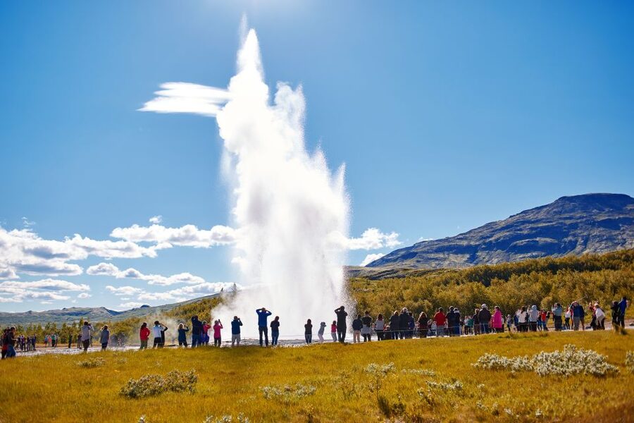Reykjavik: Golden Circle Day Trip with Blue Lagoon Transfer - Who should book this day trip?