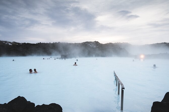 Reykjavik/Keflavik: Blue Lagoon Private Transfer - The Reykjavik hotel connection