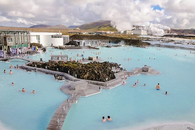 Reykjavik: Private Transfer from/to Blue Lagoon in Iceland - Key points to know before booking