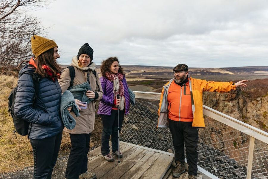 Reykjavik: Silver Circle Tour, Canyon Ride, & Thermal Baths - What the 10-hour day feels like