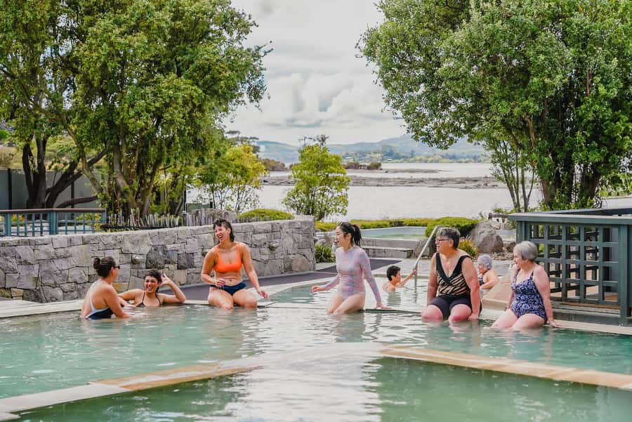 Rotorua: Polynesian Spa Pavilion Hot Pool Bathing (12+ yrs) - Why the Pavilion Pools work so well for a slow afternoon