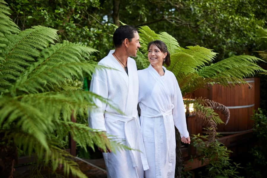 Rotorua: Secret Spot Hot Tubs - Daytime birds or nighttime forest sounds
