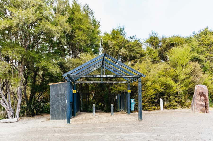 Rotorua: Wai-O-Tapu Geothermal Park Entry Ticket - Should you book Wai-O-Tapu?