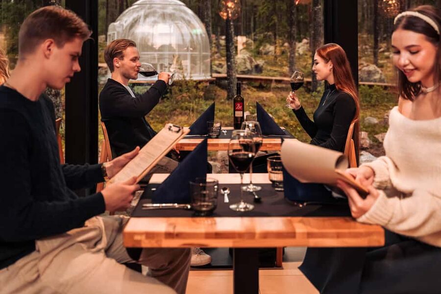 Rovaniemi: Daylight Forest spa,outdoor hot tubs and lunch - Timing, transfers, and cancellation