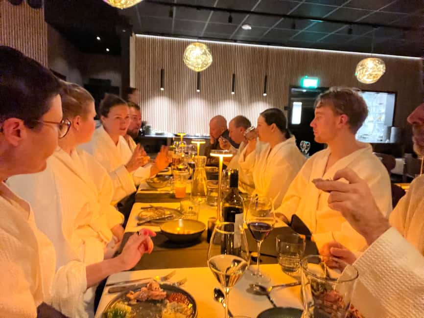 Rovaniemi: Forest Spa, Outdoor hot tubs and bathrobe dinner - Outdoor hot pools beneath the Arctic trees