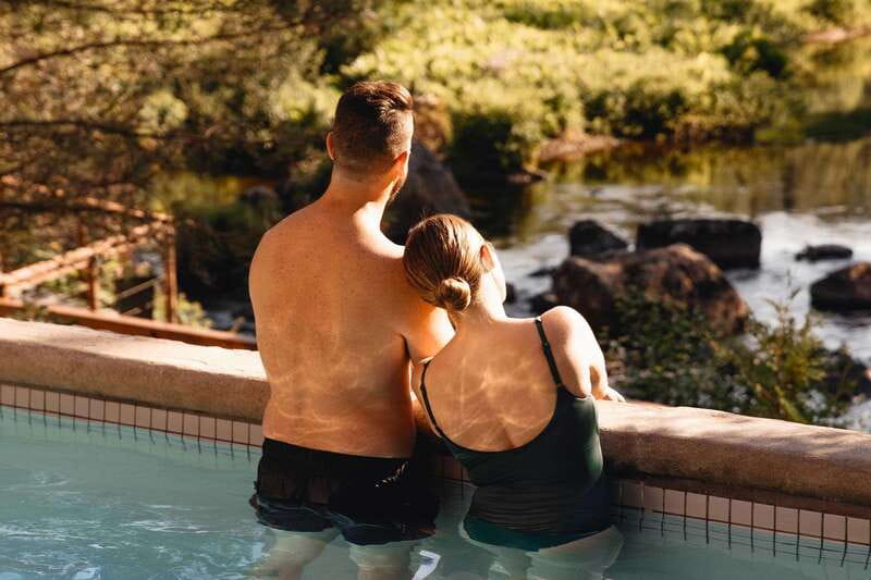 Saint-Sauveur: relaxation session in a Nordic thermal spa - A Nordic spa beside the Simon River