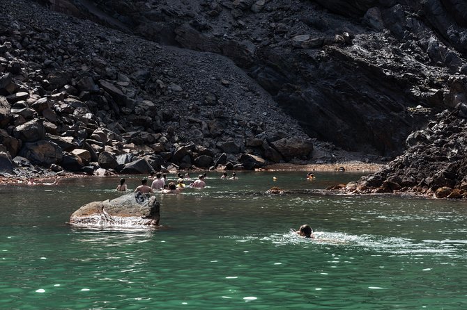 Santorini Caldera Cruise Tour (Volcano, Hot Springs, Thirassia) - Should you book it?