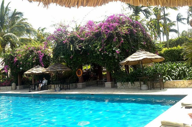 Sanya Half Day Private Tour of Nantian Hot Spring - Booking details worth knowing