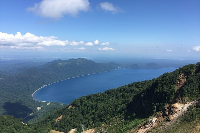 Sapporo Private Sightseeing Tour in Onsen with Special Package - Who will get the most from this outing