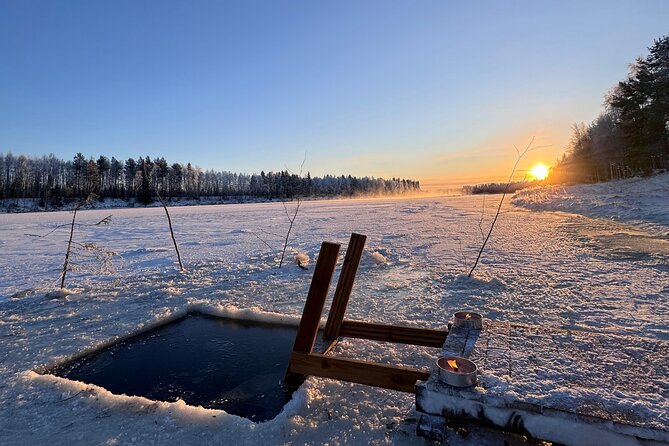 Sauna, hot tub and cold plunge - Exclusive riverside retreat - Lauri’s calm introduction helps first-timers