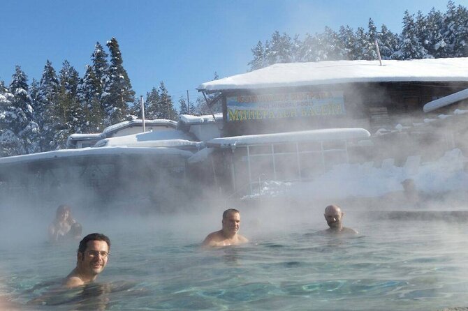 Seven Rila Lakes Snowshoe Hike and Thermal Baths Full-Day Tour from Sofia - A short pause with a hot drink