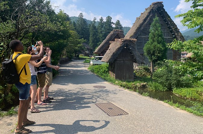 Shirakawago(UNESCO world heritage)/ Onsen / Hiking / 1day tour - What Yama brings to the day