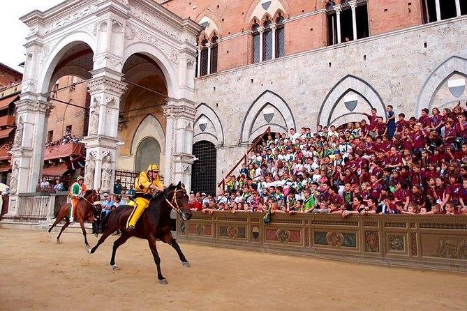 Siena, San Gimignano and Chianti Wine Small Group from Montecatini Terme - What the guides add to the day