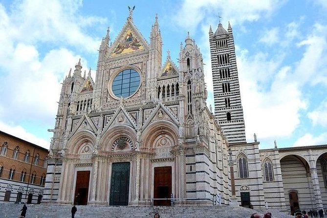 Siena, San Gimignano and Chianti Wine Small Group from Montecatini Terme - Who should book this Tuscan day trip?