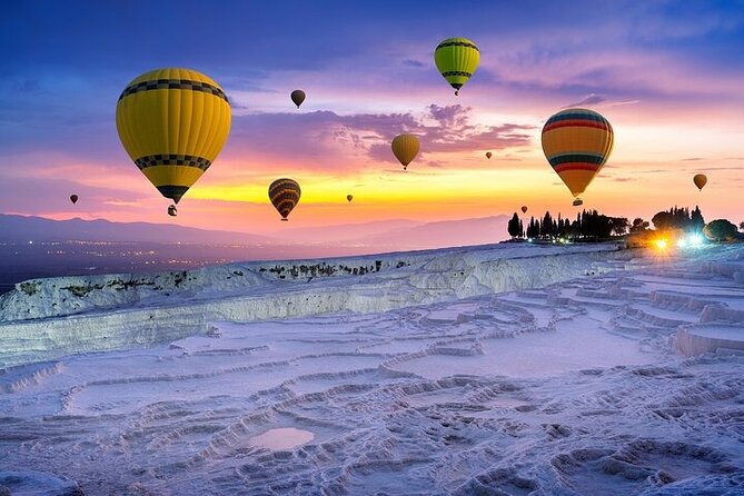 Small Group Fairy Tale Pamukkale Tour From Izmir - The Hierapolis Archaeology Museum in a Roman bath