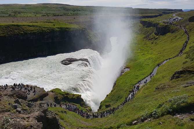 Small-Group Golden Circle, Hvammsvík Spa with Ticket & Crater - Why Hvammsvík makes this Golden Circle tour different