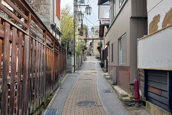 Snow Monkey Park, Soba Lunch and Shibu Onsen Tour - Bathing in Shibu Onsen