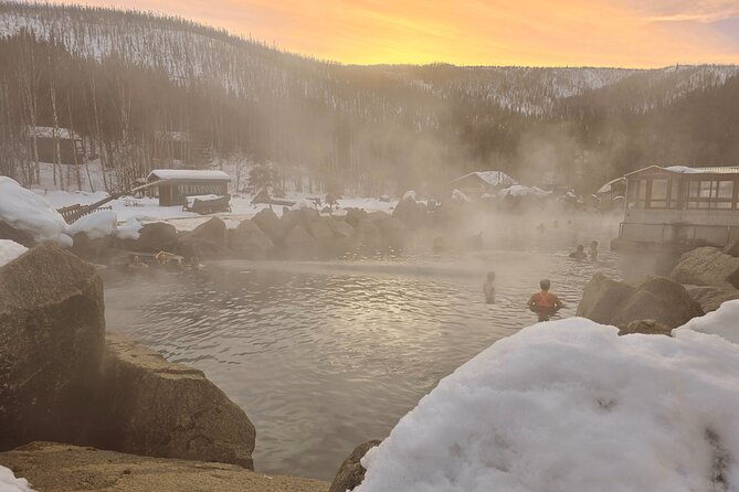 Spectacular Chena Hot Springs Northern Lights Experience - Chena’s natural rock pool and the practical details