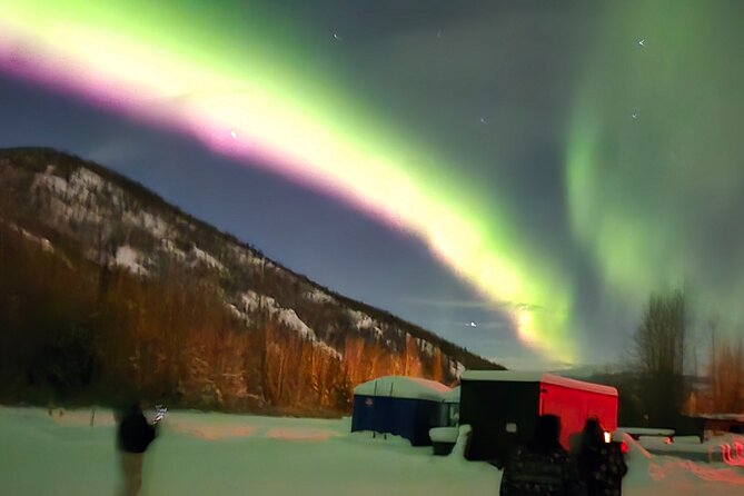 Spectacular Hot Spring Experience with Northern Lights - The guides make a real difference