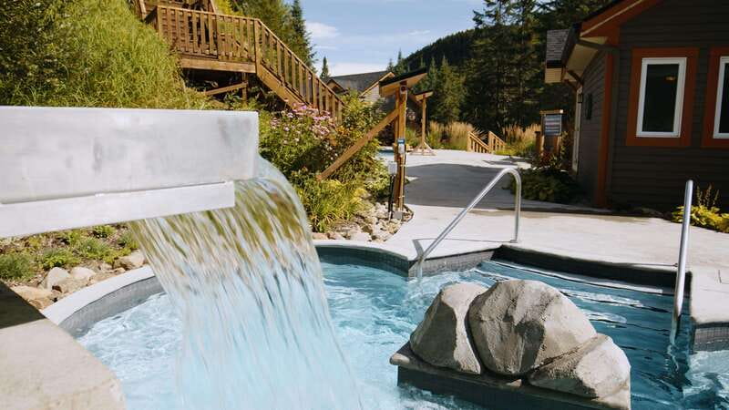 Stoneham: Nordic spa Thermal Experience - What to bring and what is provided