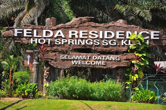 Sungkai Hot Springs & Nature Park Tour from Kuala Lumpur - The countryside drive south