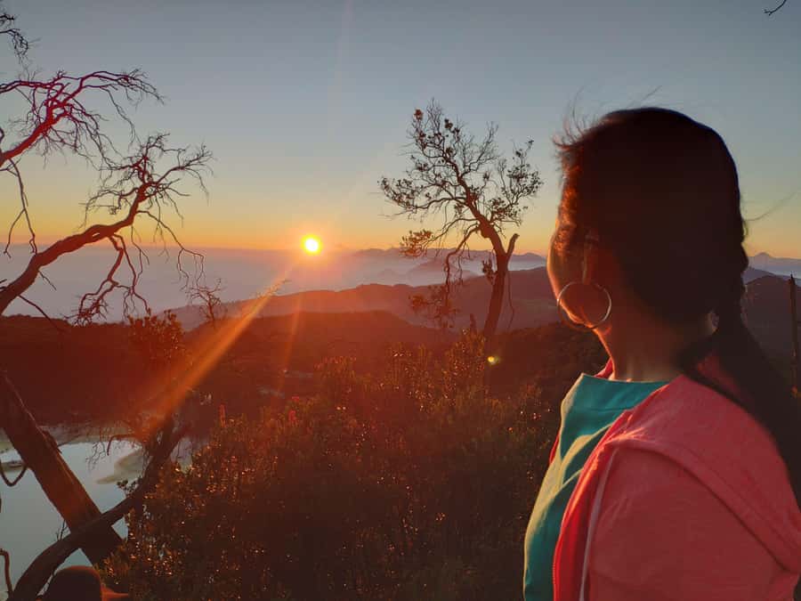 Sunrise Sunan Ibu,Kawah Putih,Volcano,Tea factory,Hot spring - Starting before sunrise at Sunan Ibu