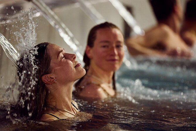 Tauranga: Mount Maunganui Hot Pools Experience - Five pools beneath Mauao