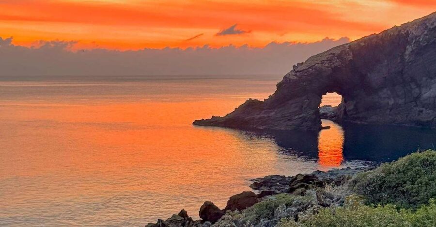 Thermal waters tour - The drive from Pantelleria Harbour to the thermal lake