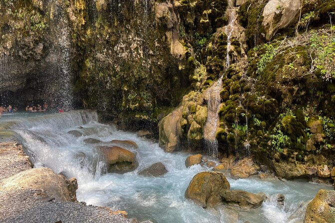 Tolantongo Private Tour + Pastes + One Day at the Hot Springs - The thermal pools are Tolantongo’s main event