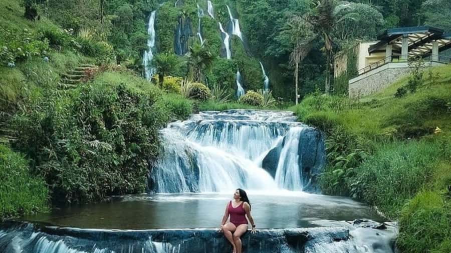 Tour Santa Rosa hot springs from Pereira, Armenia or Salento - Finding the right pool temperature