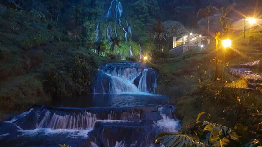 Tour Santa Rosa hot springs from Pereira, Armenia or Salento - Who will enjoy this most?