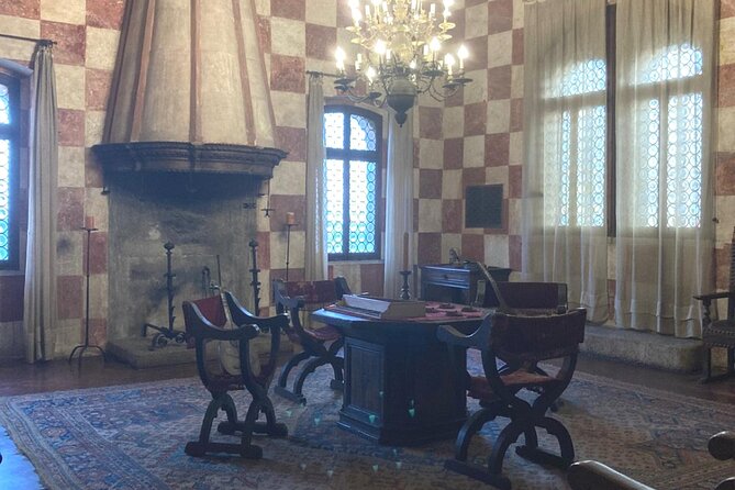 Tour to the Walled City of Monselice DA Abano and Montegrotto Terme - Cini Castle: medieval rooms above the town