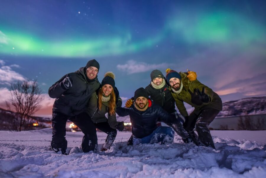 Tromsø: Expert Aurora Hunt - Thermal Gear, Food, Campfire - Six to nine hours in the Arctic night