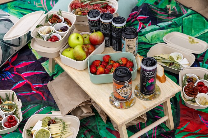Ultimate Peninsula Adventure: Stand Up Paddle, Hot Springs, Hike, Lunch & Winery - A local-produce picnic above the beach