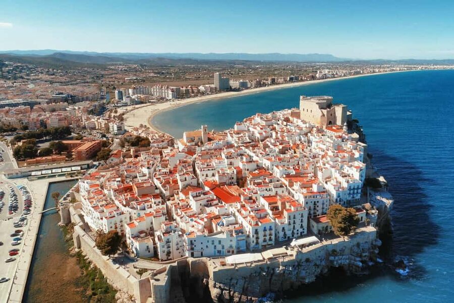 Valencia: Montanejos Hot Springs Tour + Salto De la Novia Waterfall - From Mestalla Stadium to Navajas