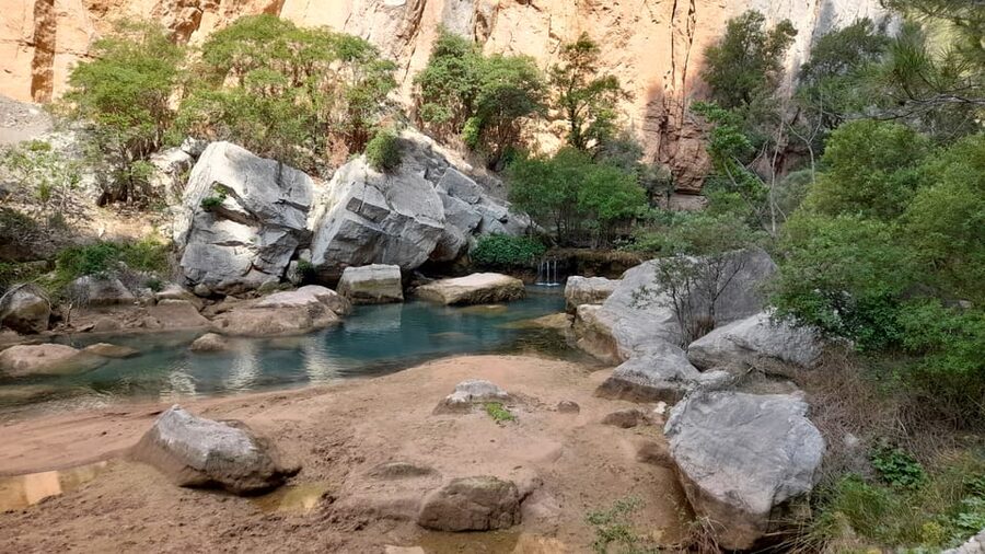 Valencia: Private Hiking in Montanejos with Thermal Springs - From hiking boots to Fuente de los Baños