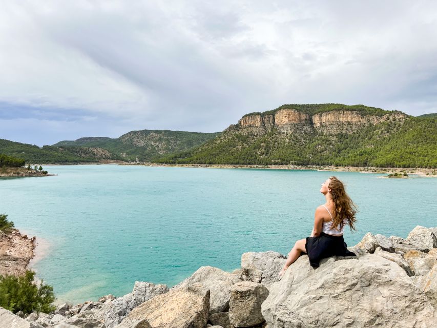Valencia: Waterfalls and Thermal Springs Tour with Swimming - From Valencia’s Estació del Nord to the mountains