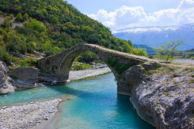 Visit Benje Thermal Baths & Kelcyra Waterfall & Langarica Canyon - Langarica Canyon gives the baths their character