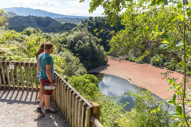 Waimangu Geothermal Valley & Lake Rotomahana Tour – 7hrs - Walking through Waimangu Volcanic Valley