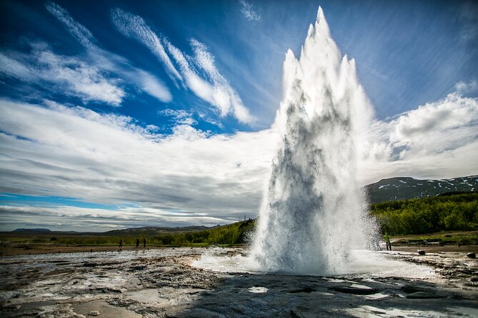 Yellowstone, Grand Teton, and Hot Springs: Small Group 5-Day Tour - The best parts of the five-day route