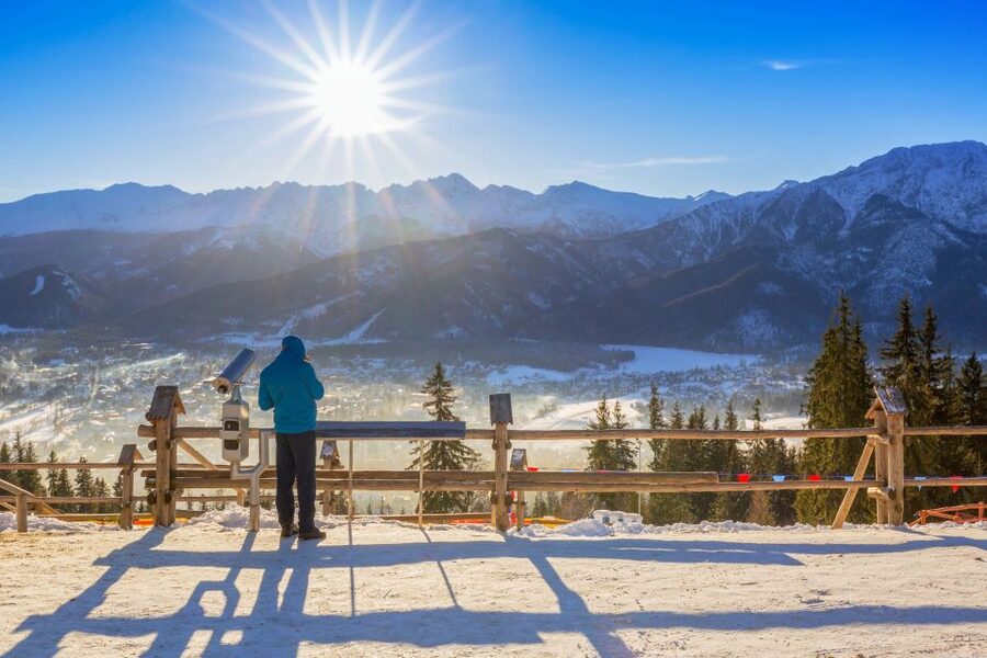 Zakopane and Chocholow Thermal Baths Tour from Krakow - Jaszczurowka Chapel and the first mountain views