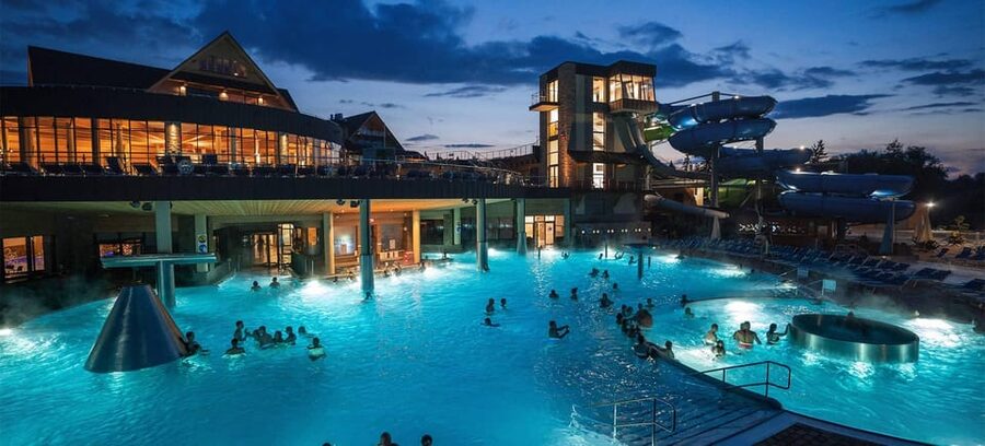 Zakopane and Chocholow Thermal Baths Tour from Krakow - Krupowki Street, shops, food, and highland crafts