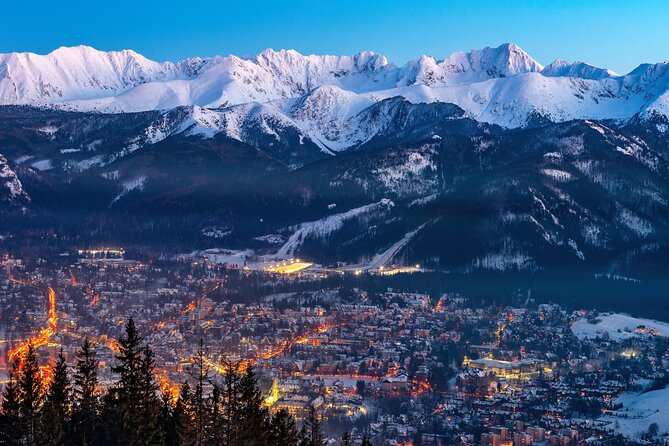 Zakopane to Chocholow Thermal Pools All Day Ticket with Pickup - The guides can shape the whole mood